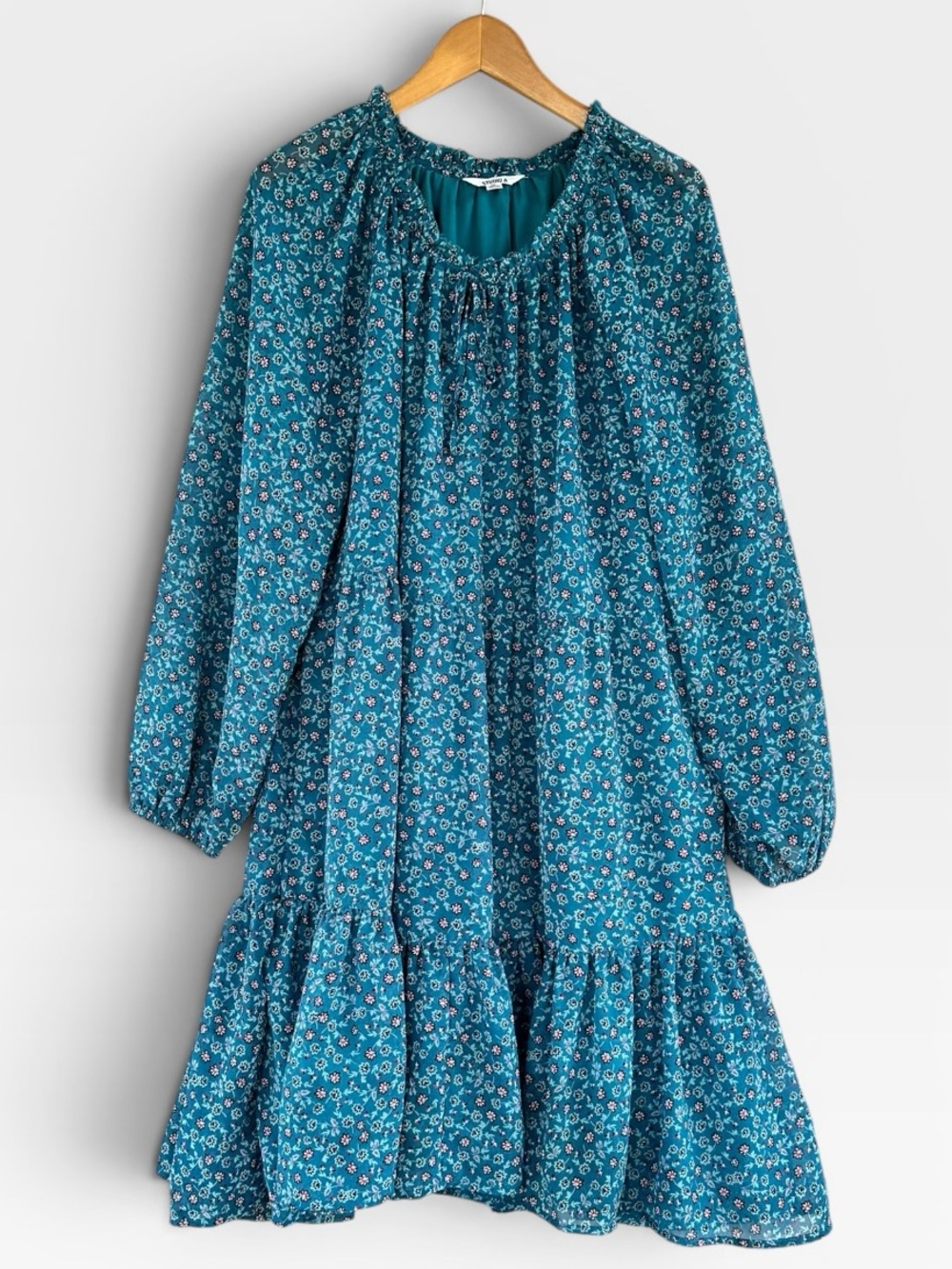 🎉5 for $45🎉  Studio A dress size XXL 20